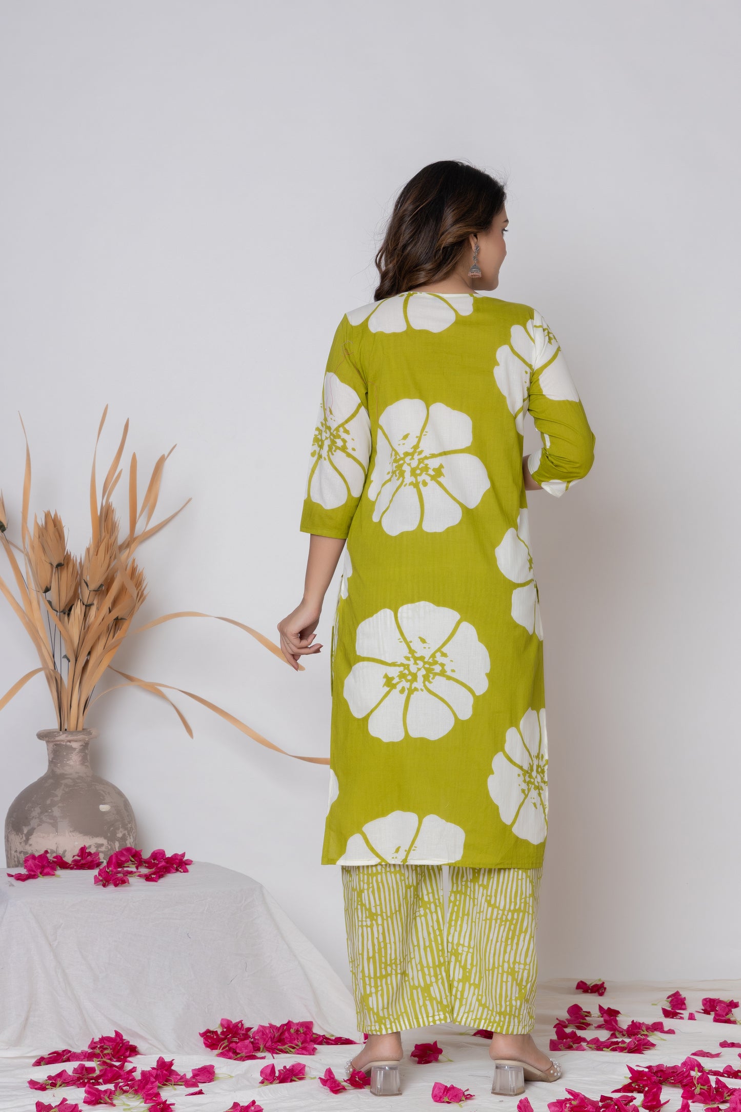 Floral emboridery kurti 3pc set