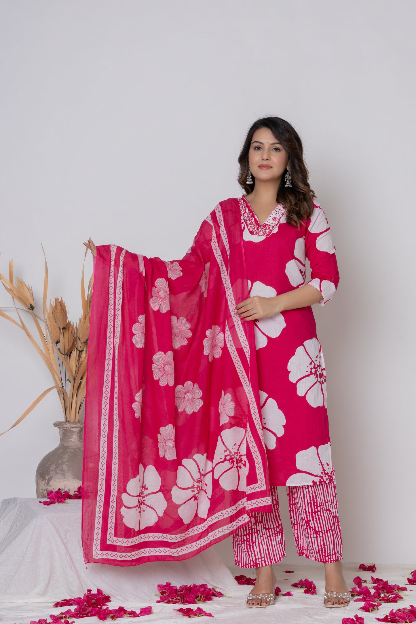 Floral emboridery kurti 3pc set