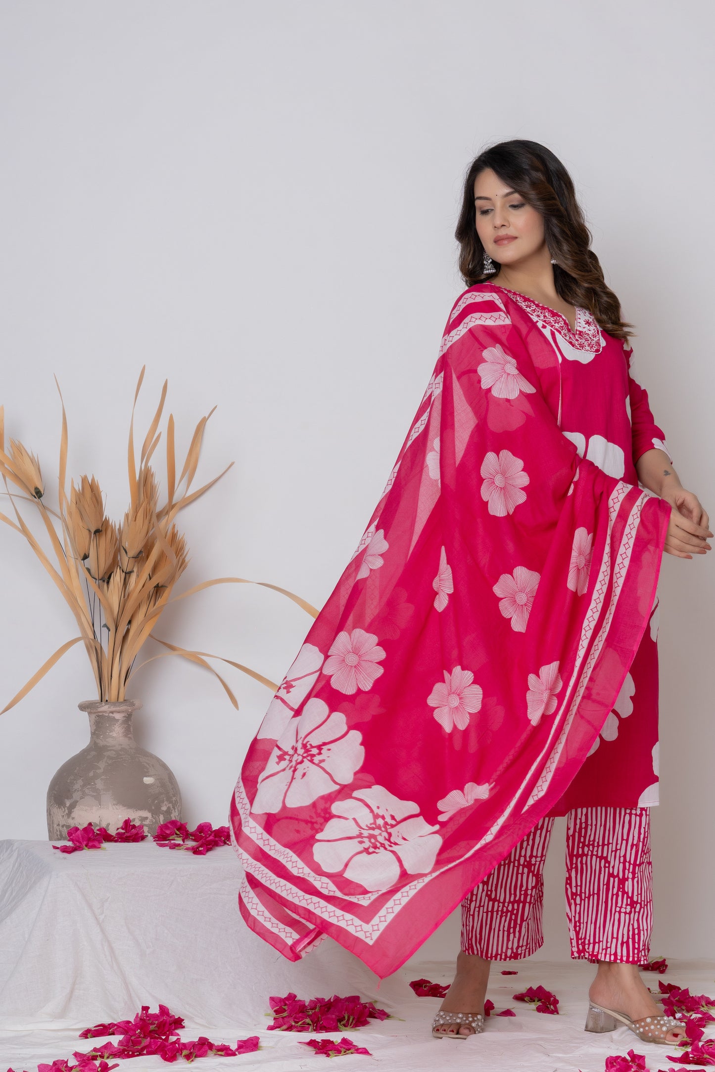 Floral emboridery kurti 3pc set