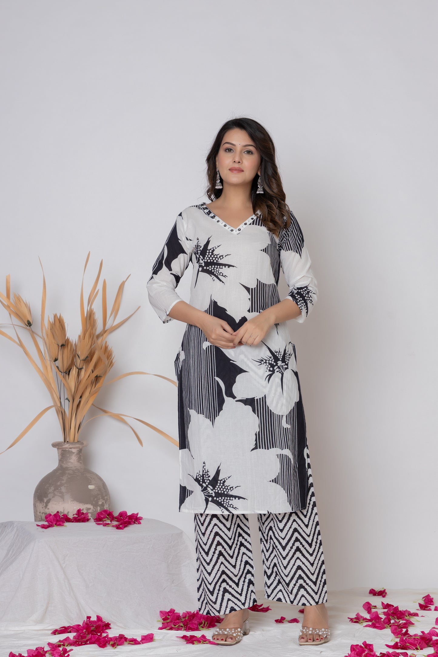 White&black Floral Print cotton Kurti 3Pc Set