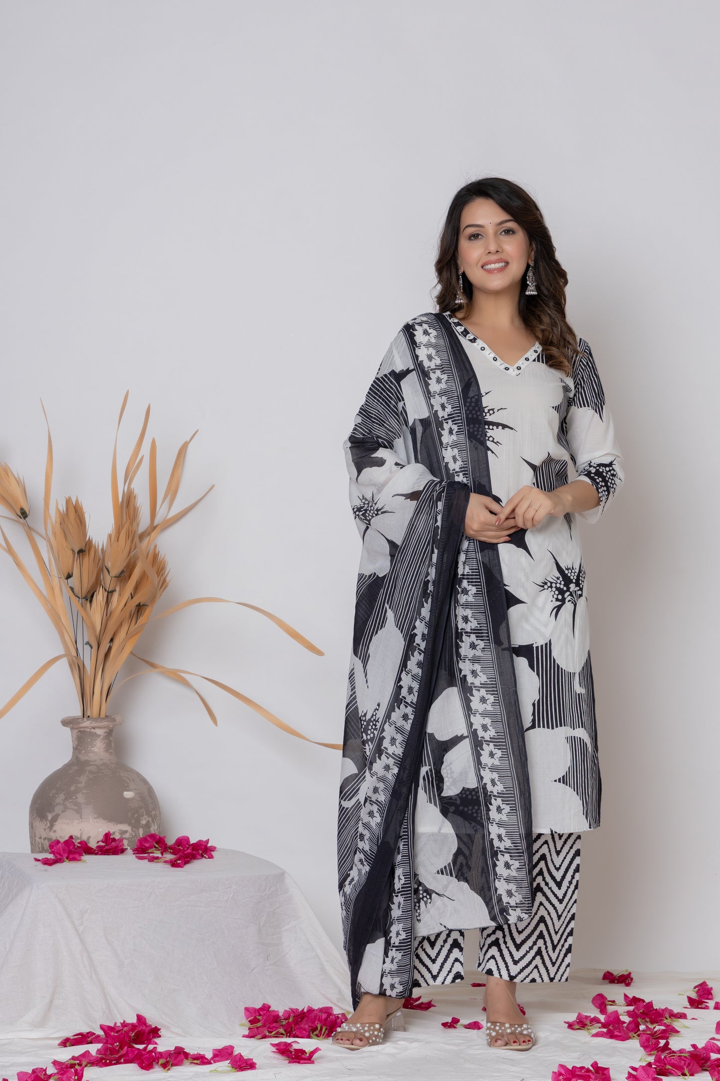 White&black Floral Print cotton Kurti 3Pc Set