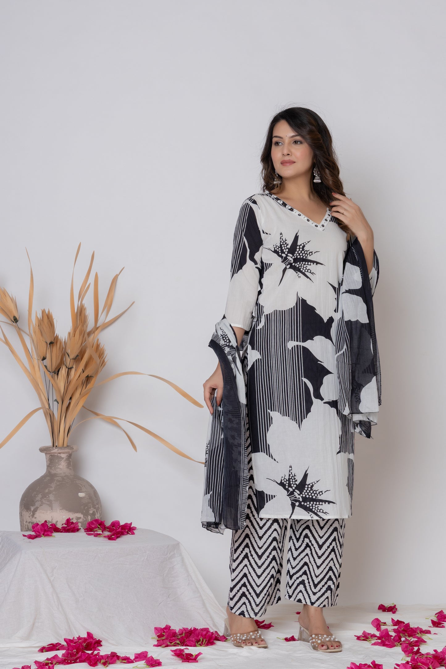 White&black Floral Print cotton Kurti 3Pc Set