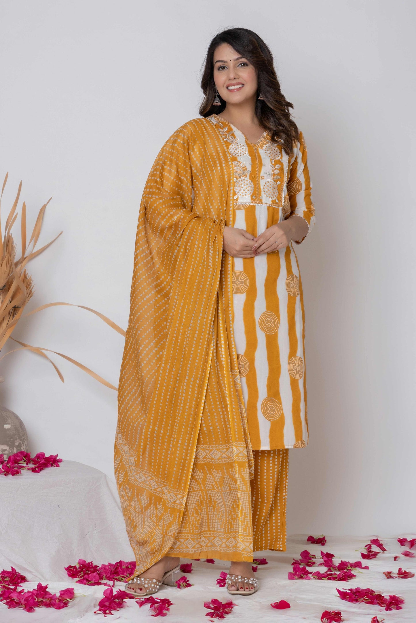 Noor Aura Bandhani Stripe Printed Cotton Kurta Set