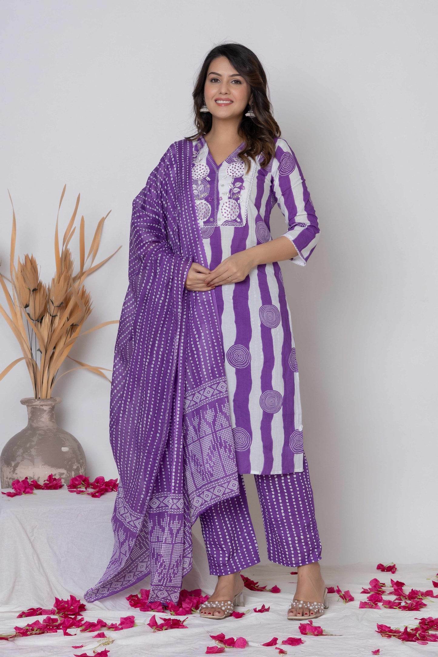 Noor Aura Bandhani Stripe Printed Cotton Kurta Set