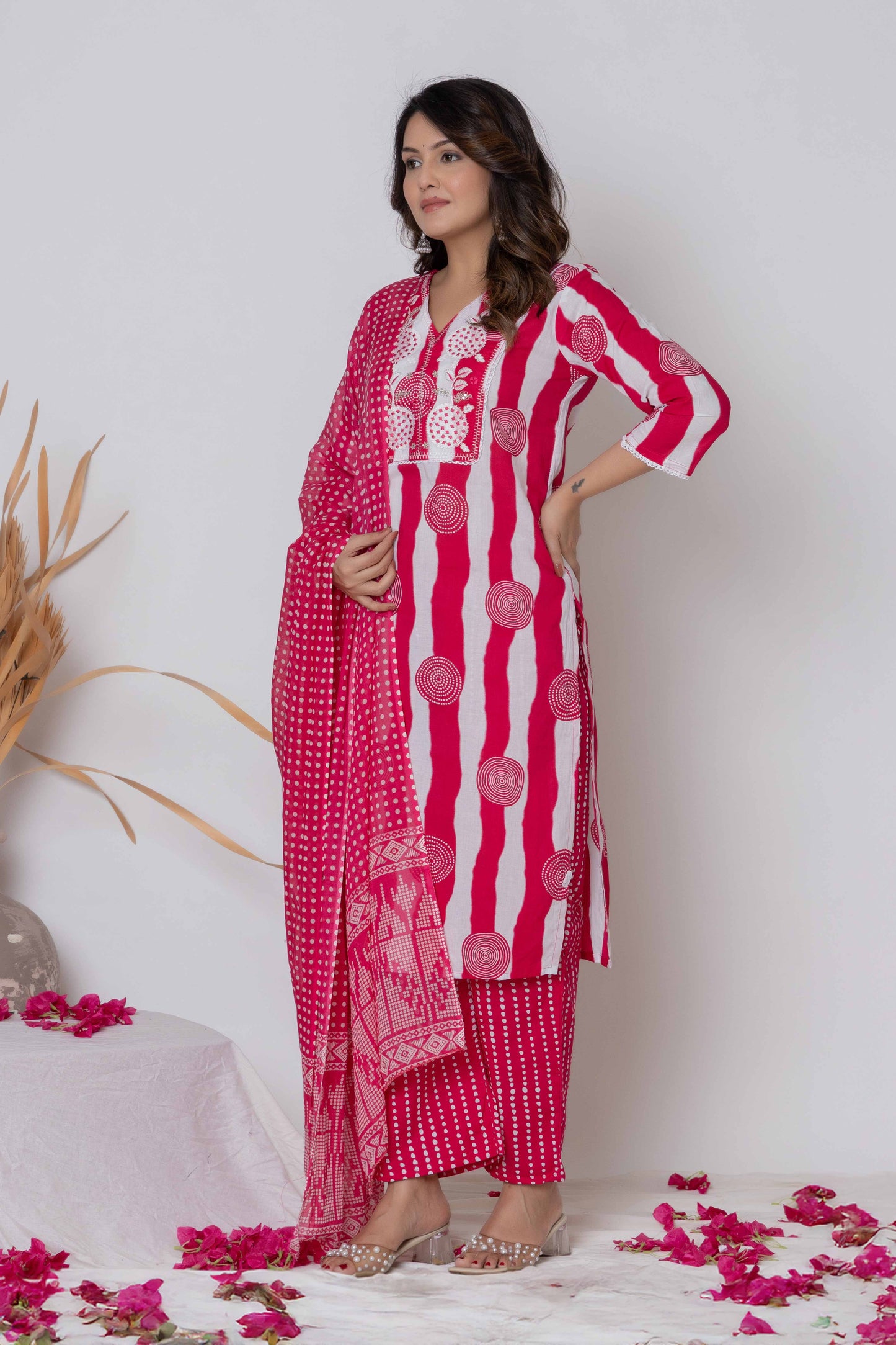 Noor Aura Bandhani Stripe Printed Cotton Kurta Set