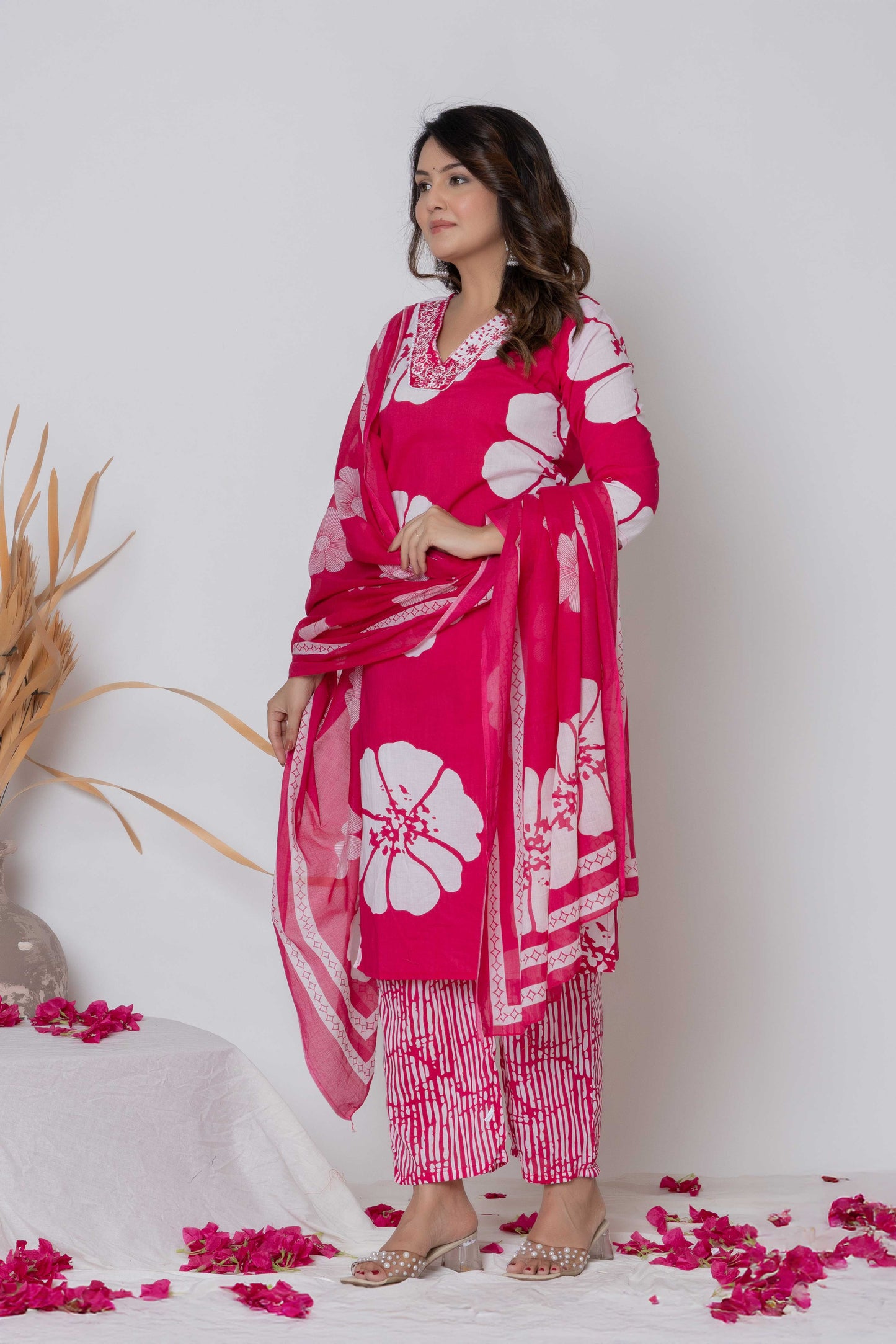 GulBloom Floral Breeze Printed Cotton Kurta Set