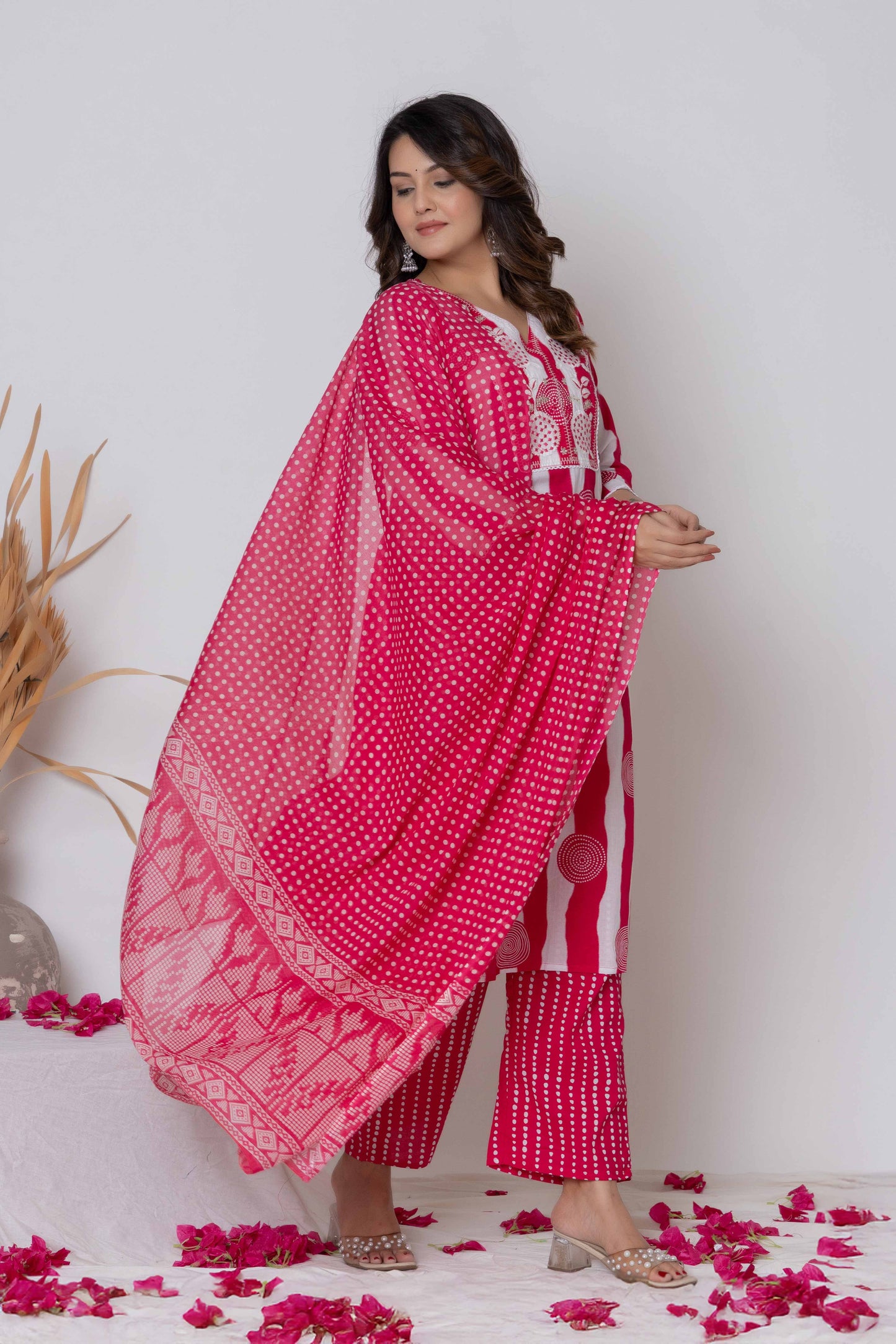 Noor Aura Bandhani Stripe Printed Cotton Kurta Set
