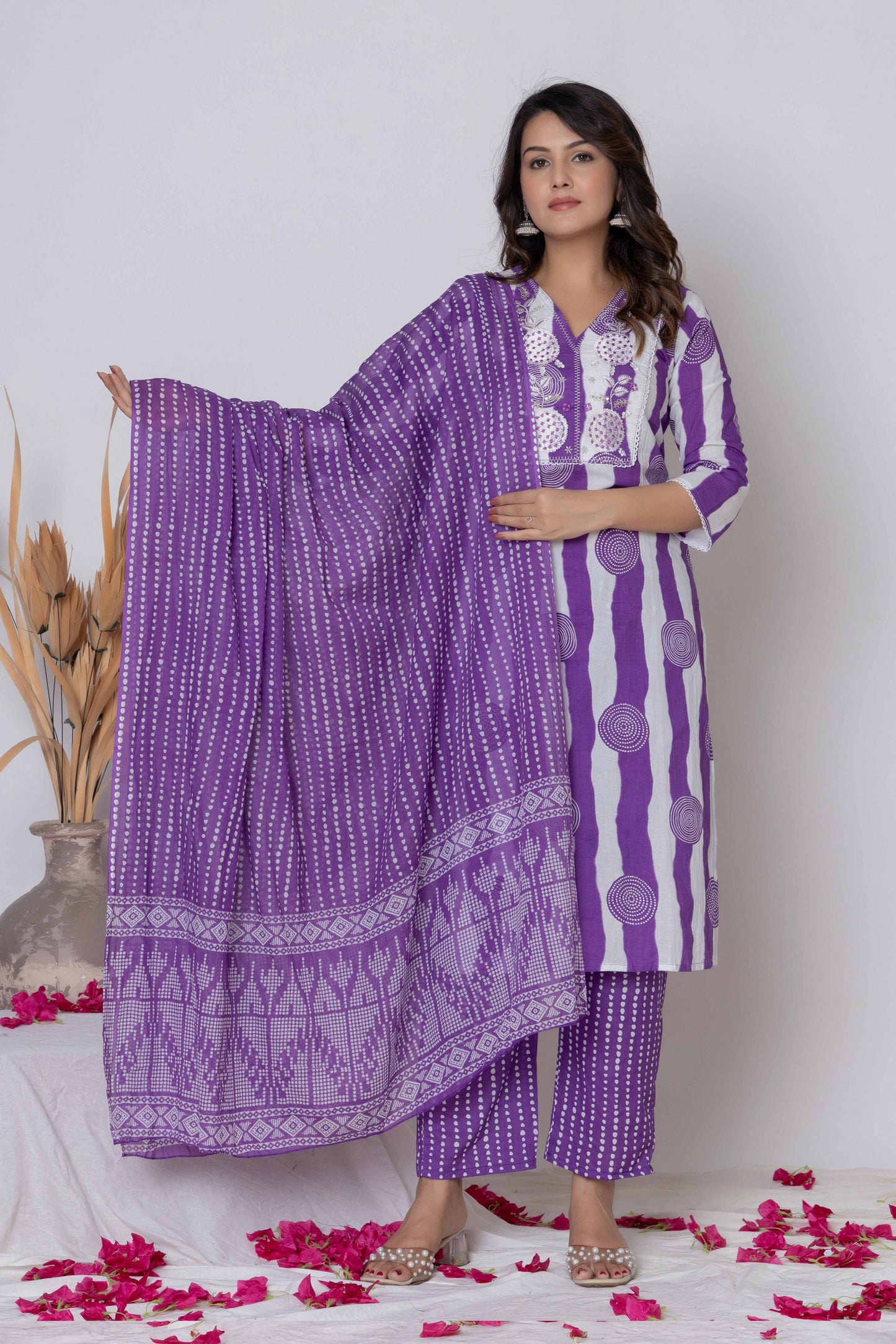Noor Aura Bandhani Stripe Printed Cotton Kurta Set
