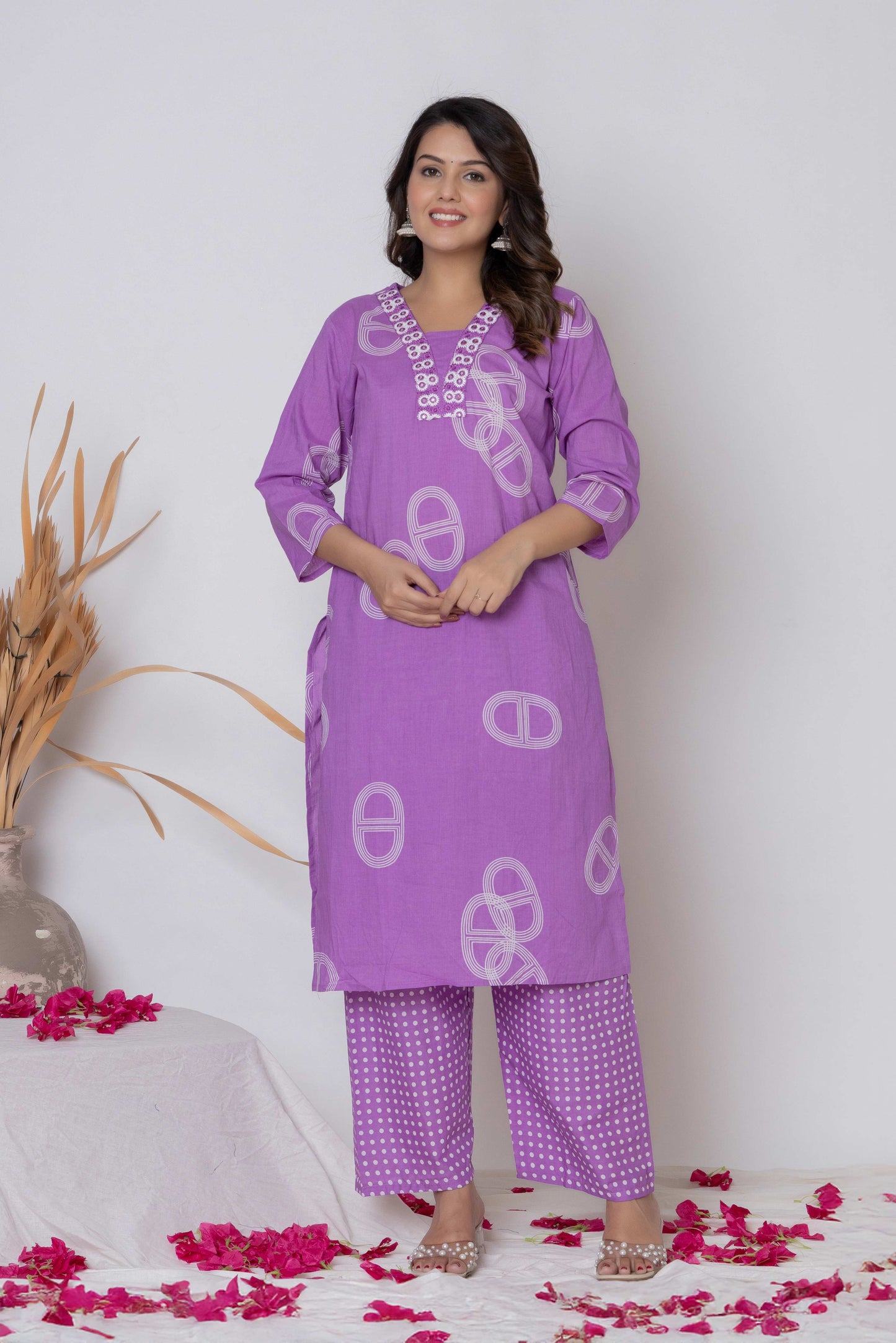 Noor Aura Geometric Loop Motif Printed Cotton Kurta Set