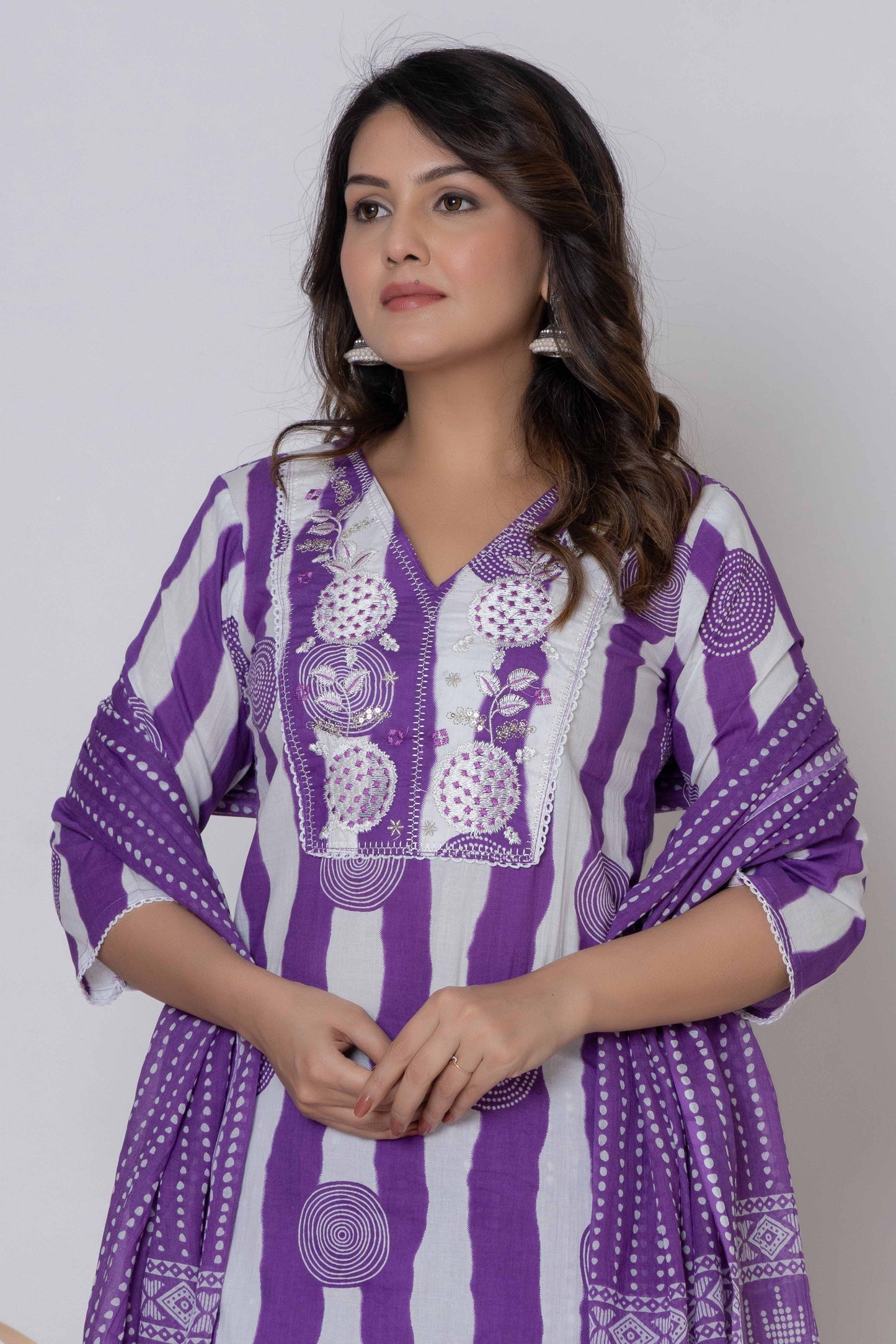 Noor Aura Bandhani Stripe Printed Cotton Kurta Set