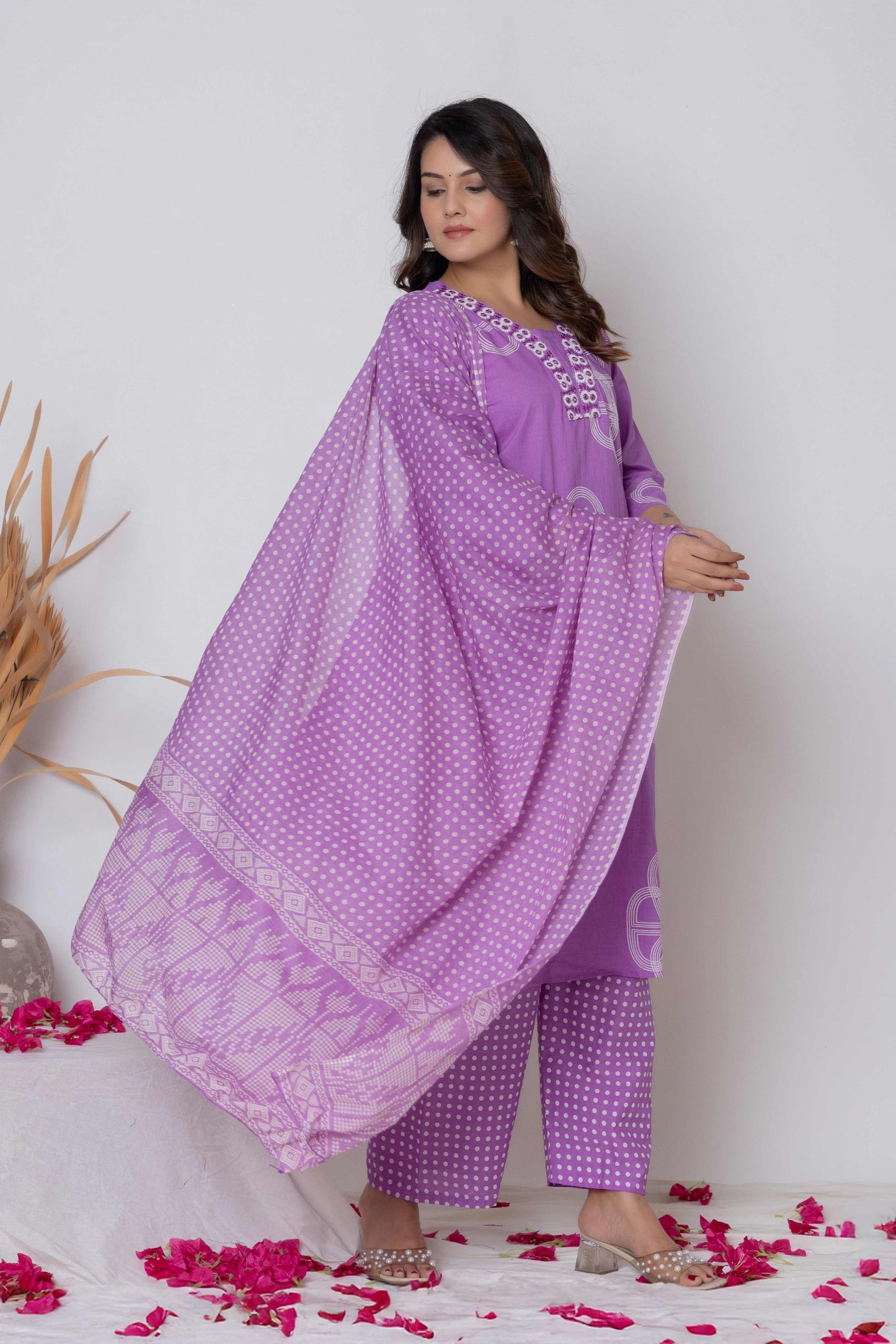 Noor Aura Geometric Loop Motif Printed Cotton Kurta Set