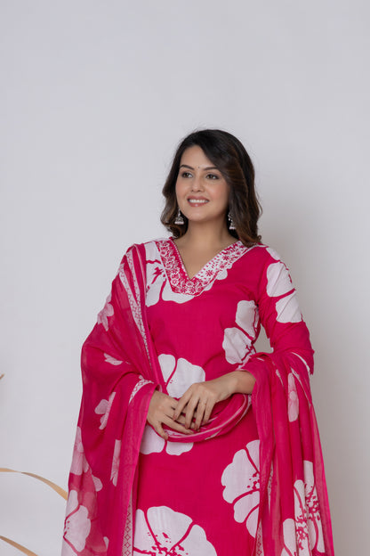 Floral emboridery kurti 3pc set
