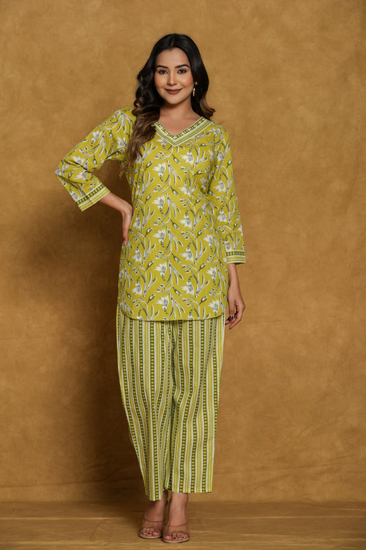 Green Co-ord  Set for Modern Moods