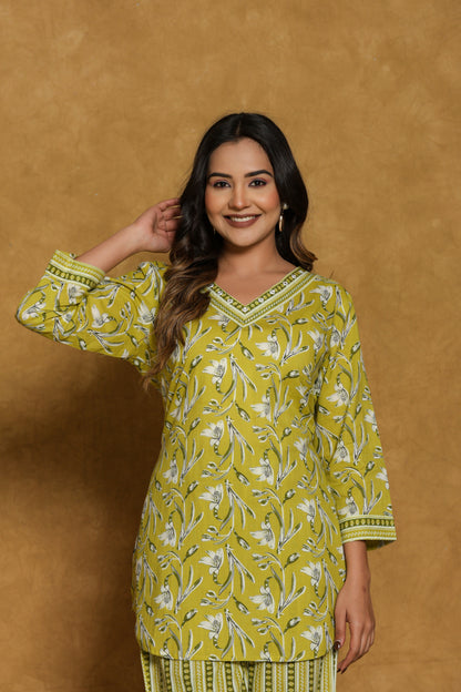 Green Co-ord  Set for Modern Moods