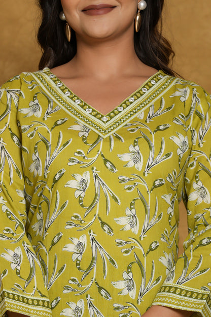 Green Co-ord  Set for Modern Moods