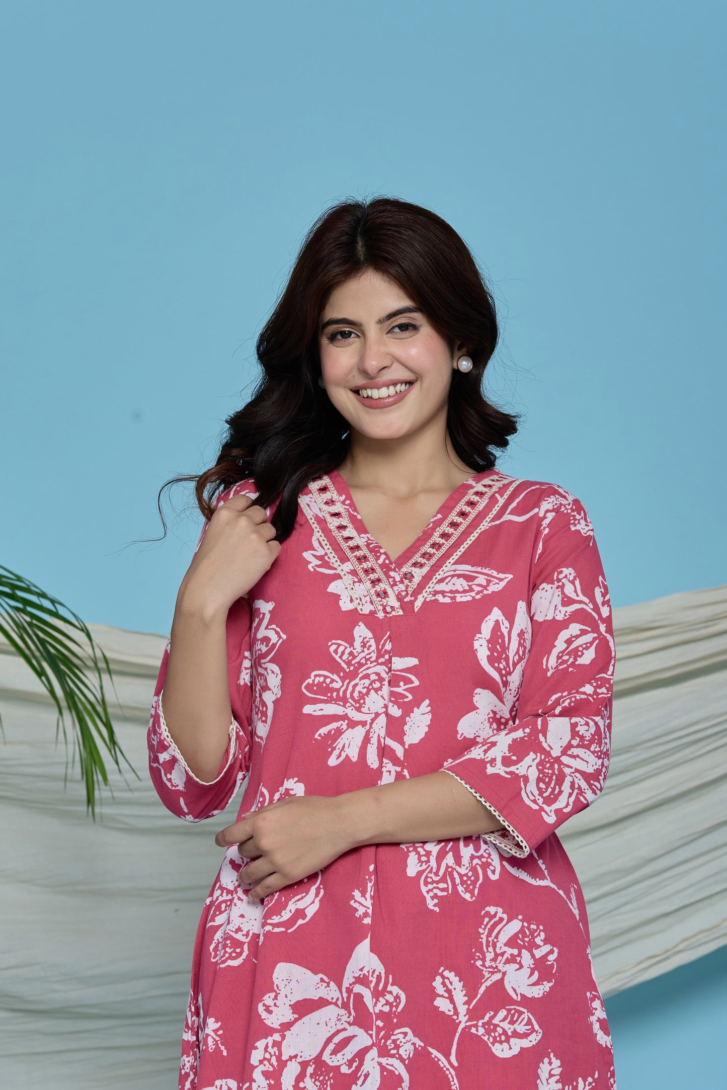 Pink floral A-Line Emboridery on Neck Co-ord set