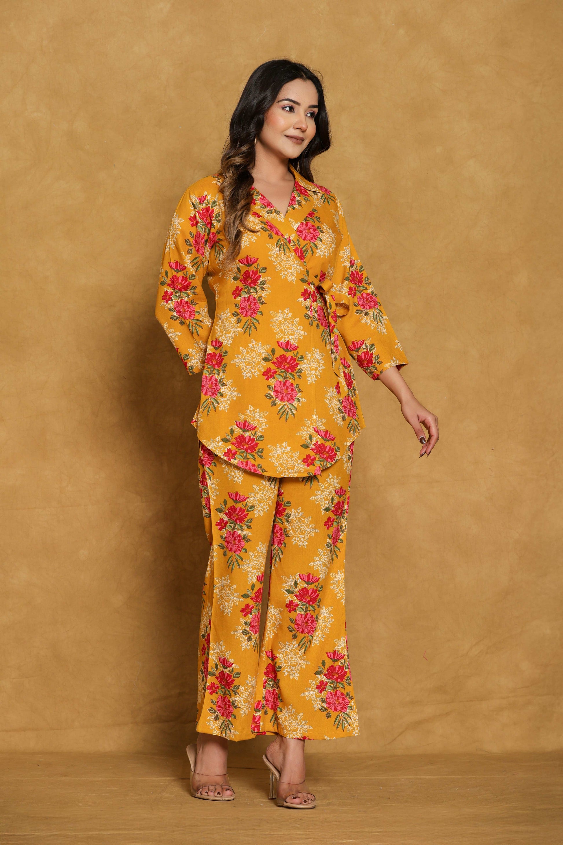 Everyday Wear
Cotton
Co-Ord Set for Women
floral print
musturd 
yellow
red
daily wear
casual wear
