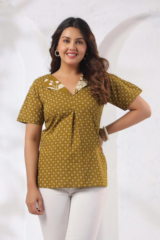 Noor Aura Noor Aura Amber Dot Printed 100% Cotton Top in amber brown with V-neck and half sleeves