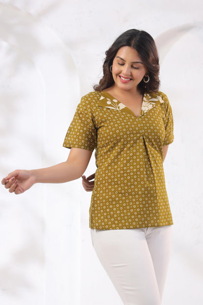 Noor Aura Noor Aura Amber Dot Printed 100% Cotton Top in amber brown with V-neck and half sleeves