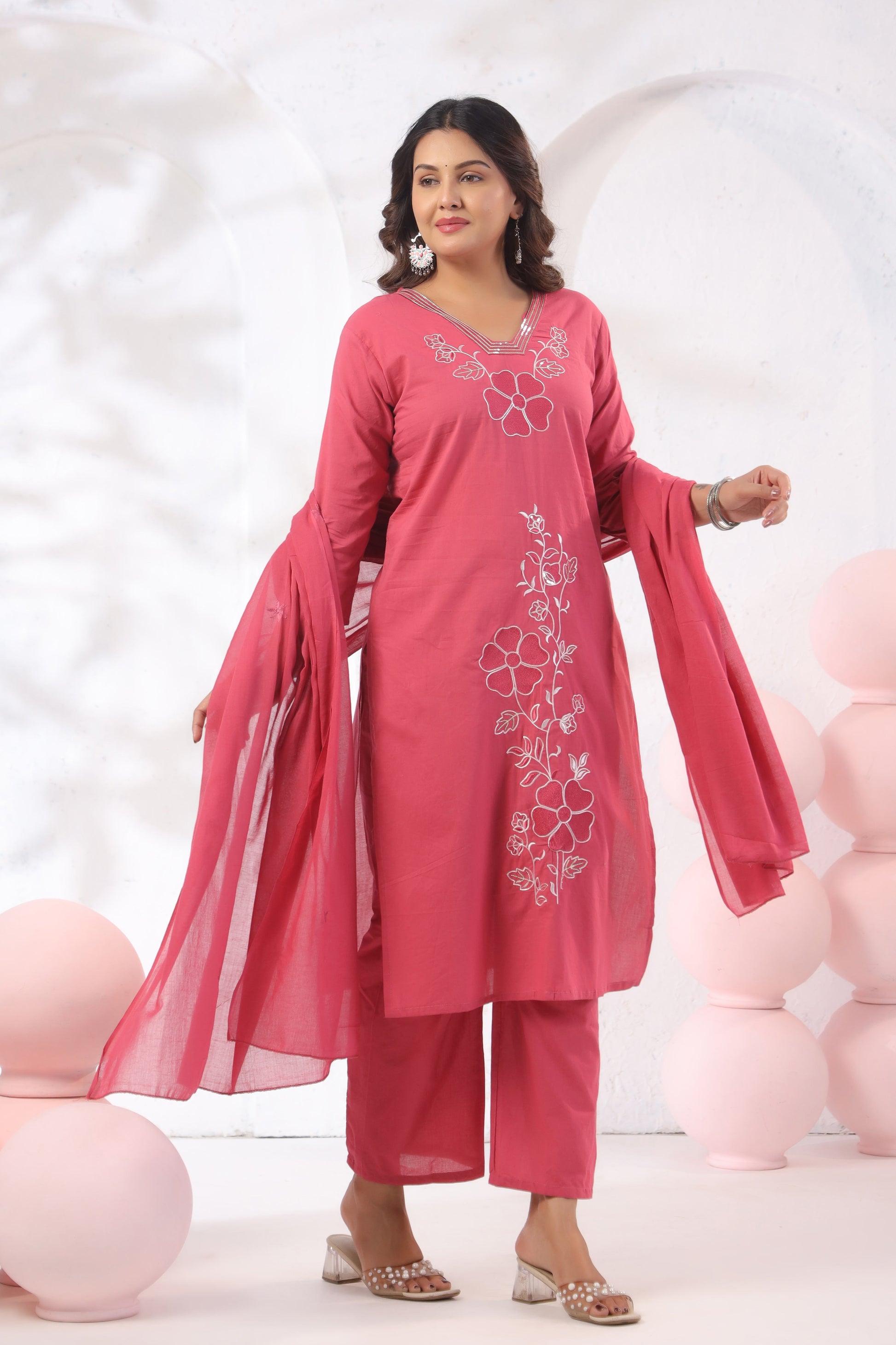 rang ease embroidered cotton kurta set karpaa