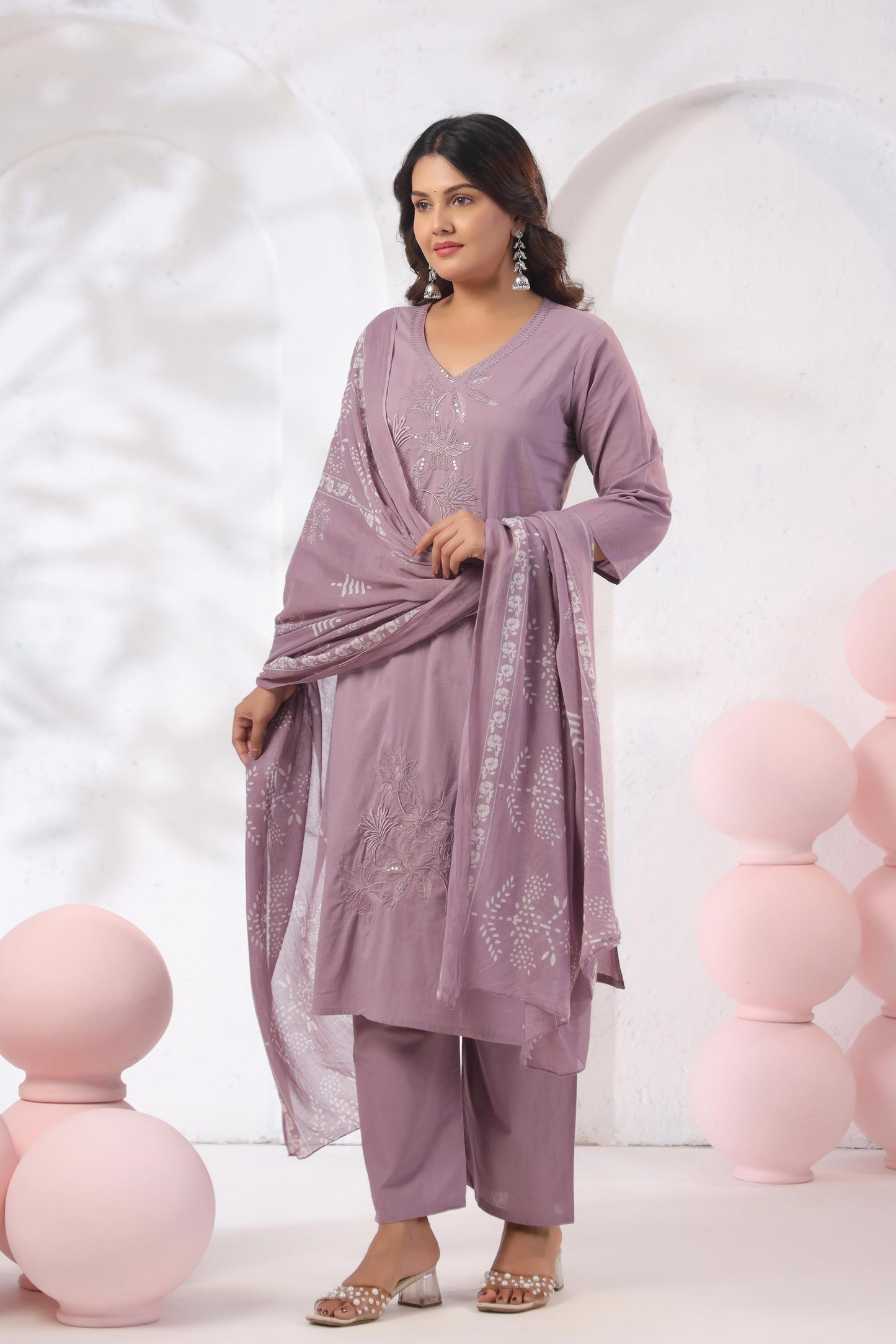 Rang Ease Mauve Floral Embroidered Cotton Kurta Set