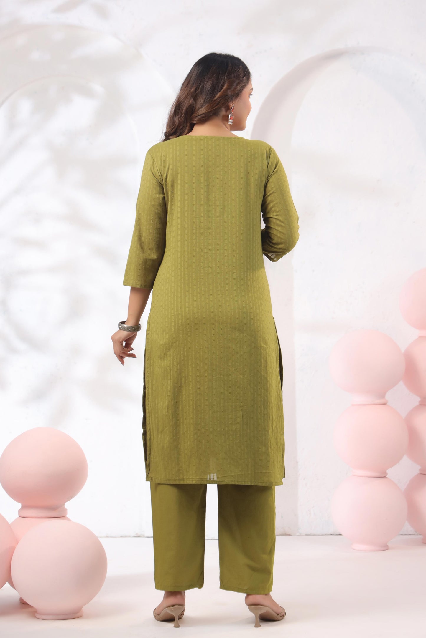 Rang Ease Olive Leaf Embroidered Cotton Kurta Set