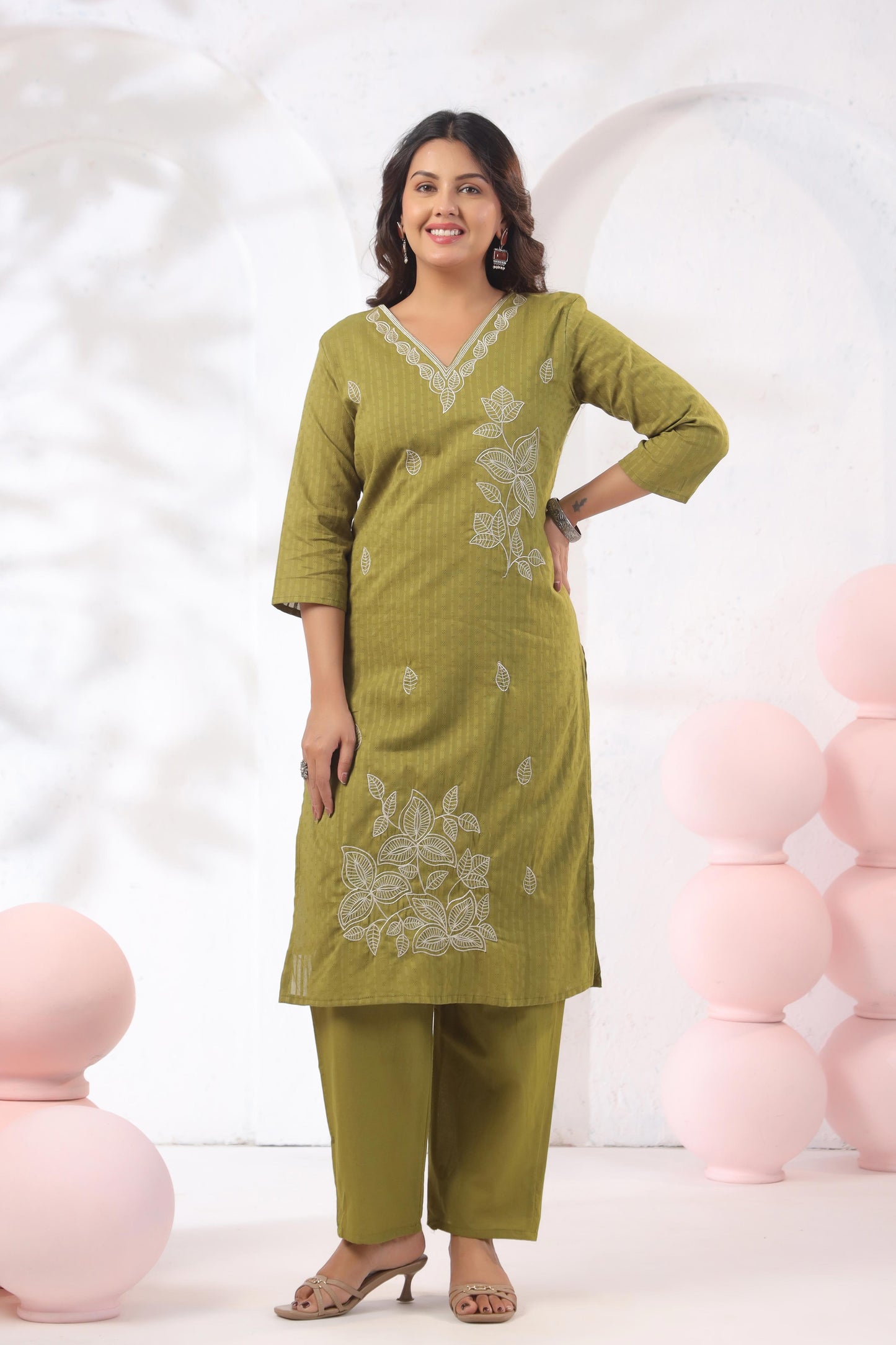 Rang Ease Olive Leaf Embroidered Cotton Kurta Set