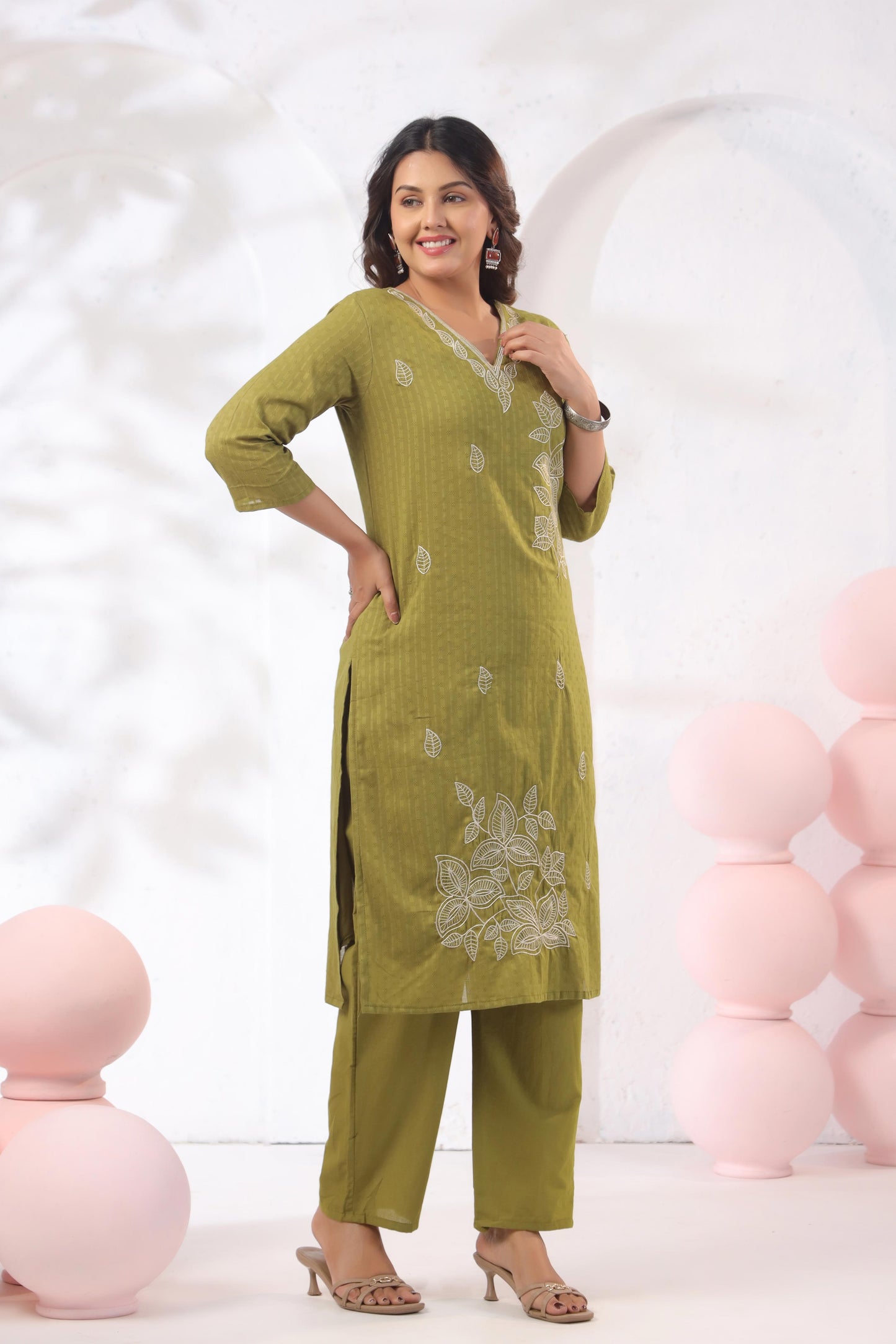 Rang Ease Olive Leaf Embroidered Cotton Kurta Set