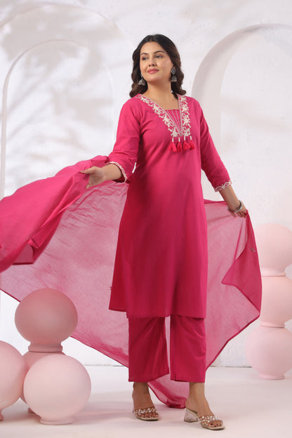 Rang Ease Rose Bloom Embroidered Cotton Kurta Set