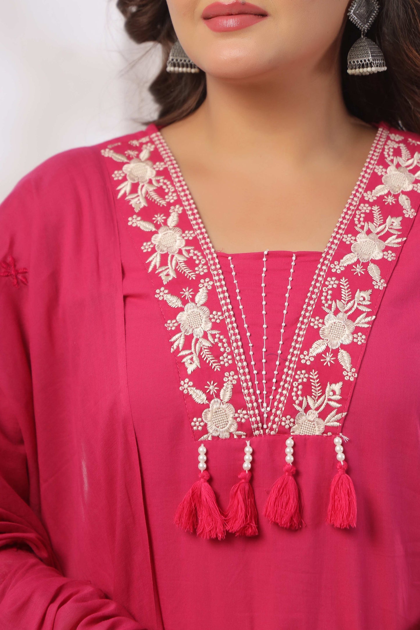 Rang Ease Rose Bloom Embroidered Cotton Kurta Set