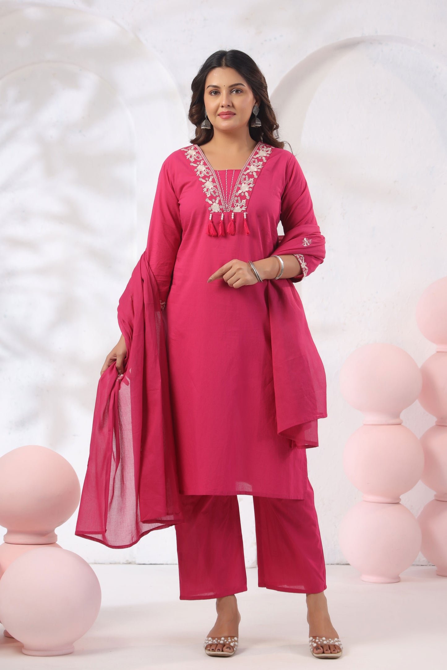 Rang Ease Rose Bloom Embroidered Cotton Kurta Set