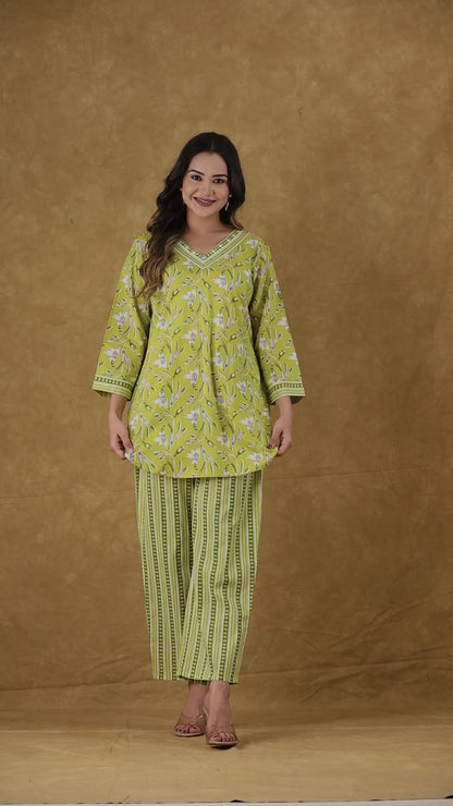 Green Co-ord  Set for Modern Moods